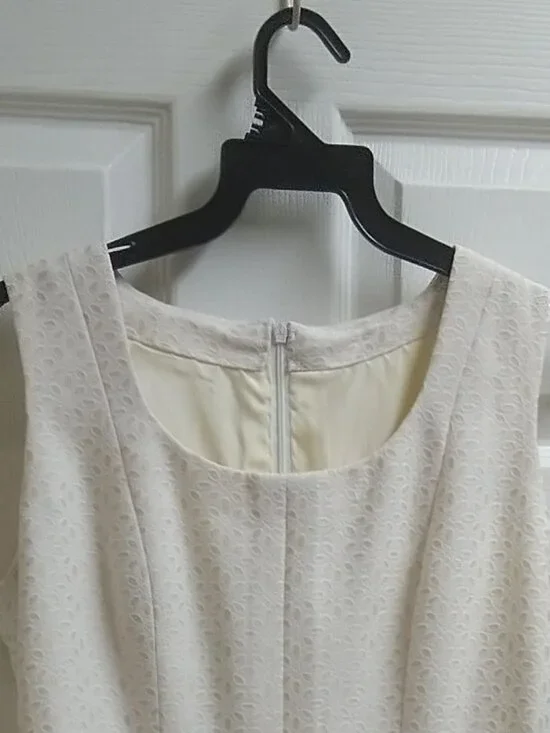 Spring Dress - Picture 6 of 8